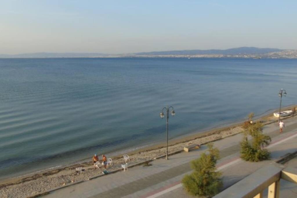 Perea Sea View Apartment Peraia  Bagian luar foto