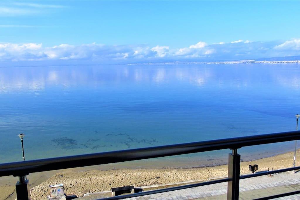 Perea Sea View Apartment Peraia  Bagian luar foto